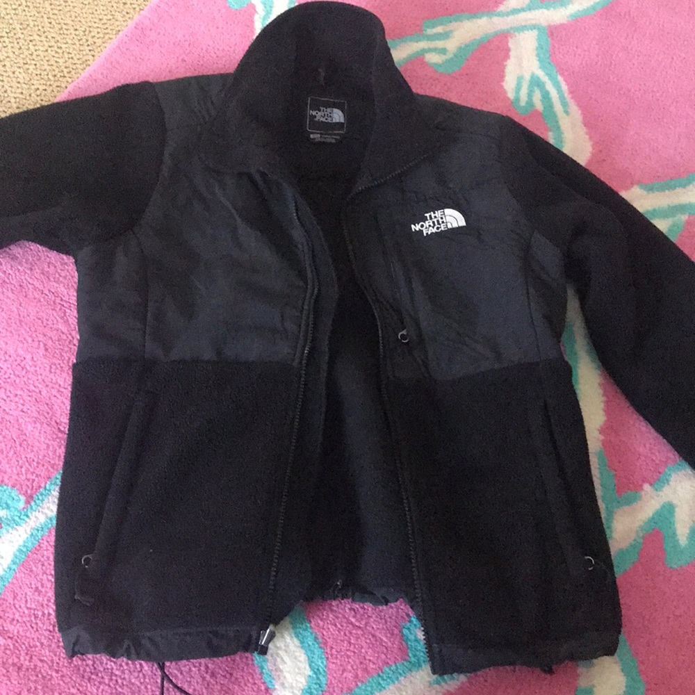 North face black fleece jacket